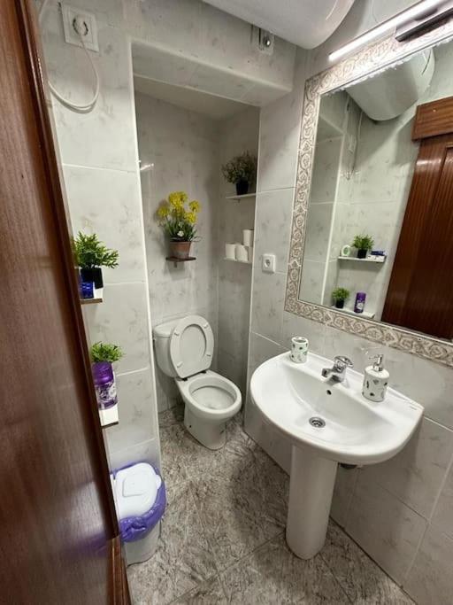 Economico Piso En Madrid Centro Apartment Ngoại thất bức ảnh