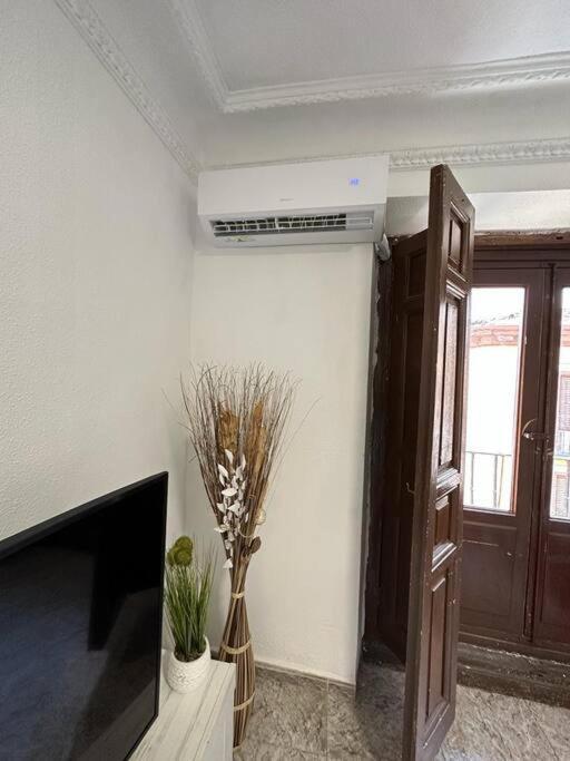 Economico Piso En Madrid Centro Apartment Ngoại thất bức ảnh