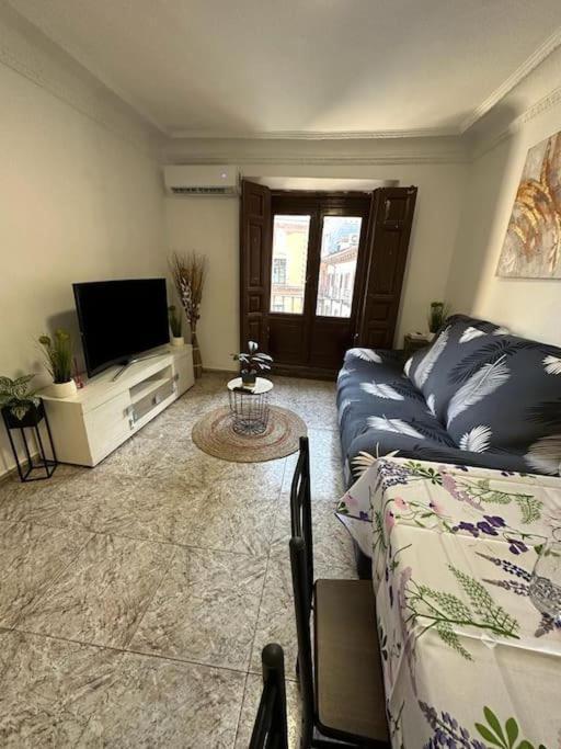 Economico Piso En Madrid Centro Apartment Ngoại thất bức ảnh